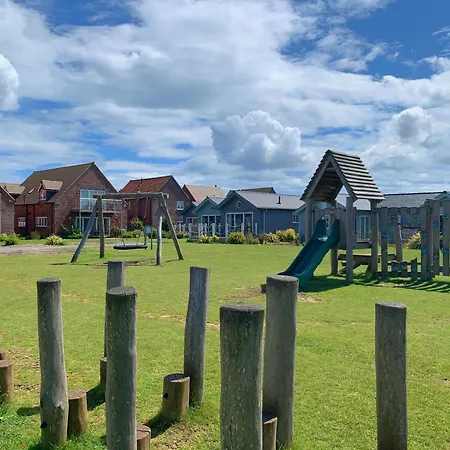 Seaview At The Bay Filey, Sleeps 4, Up To 2 Dogs Welcome For Free Nyaraló