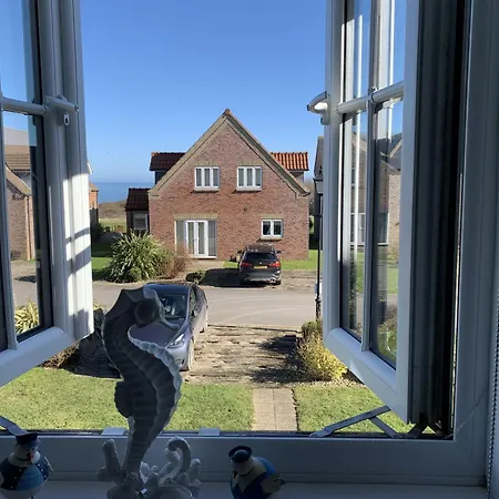 Seaview At The Bay Filey, Sleeps 4, Up To 2 Dogs Welcome For Free